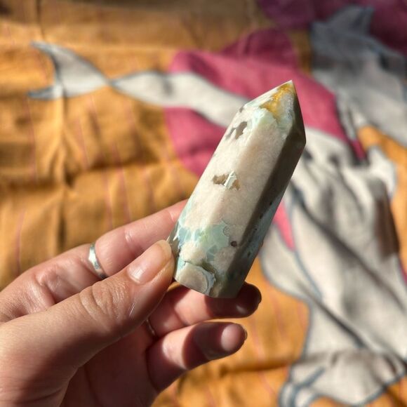 Mint Green Flower Agate Polished Crystal Point genuine crystal - Picture 2 of 4